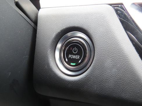 New 2025 Cadillac Lyriq Sport image 24