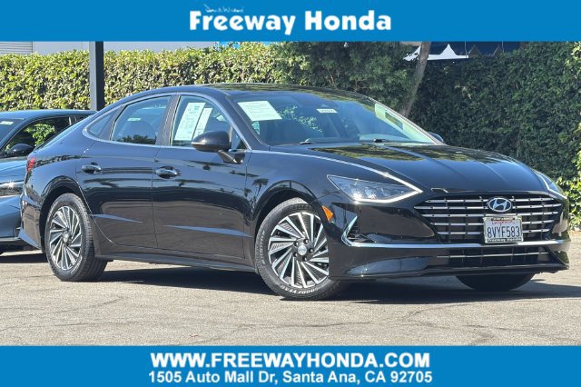 Used 2021 Hyundai Sonata SEL FWD image 1