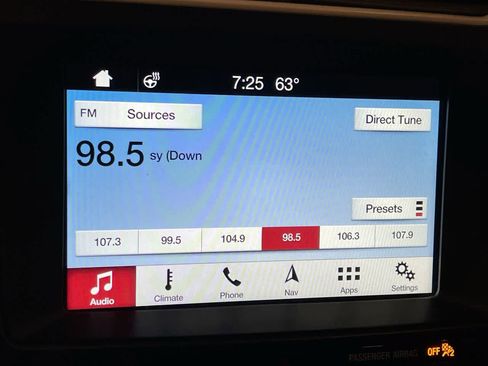 Used 2018 Ford Explorer XLT w/ Equipment Group 202A AWD/4WD image 16