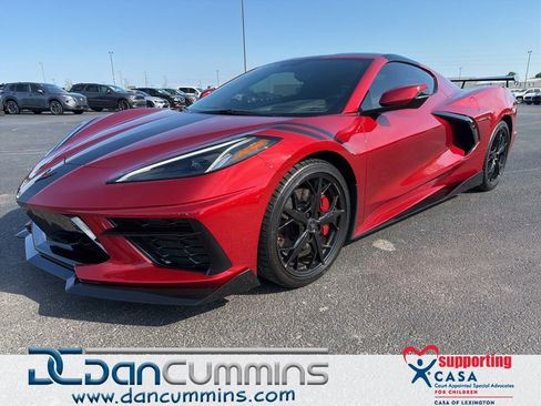 Used 2022 Chevrolet Corvette Stingray Premium Cpe w/ Z51 Performance Package RWD image 1
