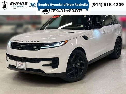 Used 2024 Land Rover Range Rover Sport SE AWD/4WD image 1