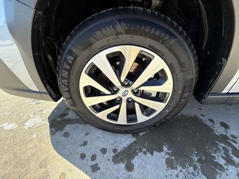 Certified 2025 Subaru Outback Premium image 10