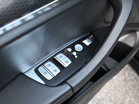 Used 2022 BMW X3 xDrive30i w/ M Sport Package 2 image 26