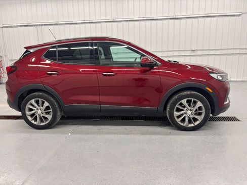 Used 2022 Buick Encore GX Essence w/ Experience Buick Package AWD/4WD image 12