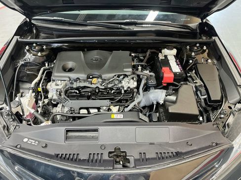 Used 2023 Toyota Camry XSE FWD image 30
