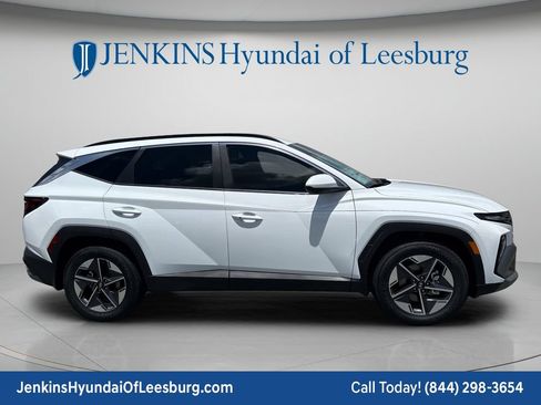 New 2026 Hyundai Tucson SEL FWD image 3