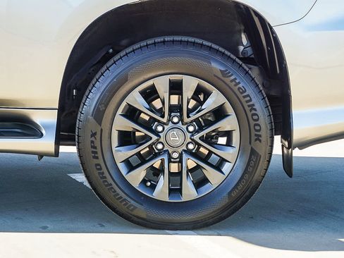 Certified 2023 Lexus GX 460 Premium image 12