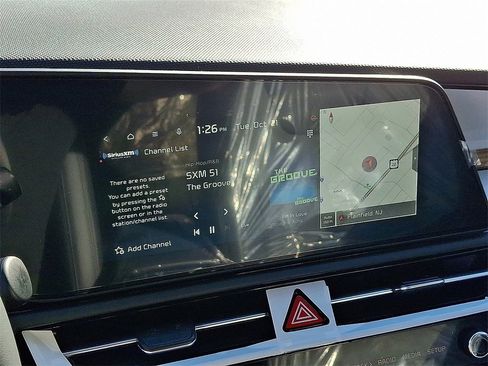 New 2025 Kia Niro EX w/ EX Cold Weather Package image 12