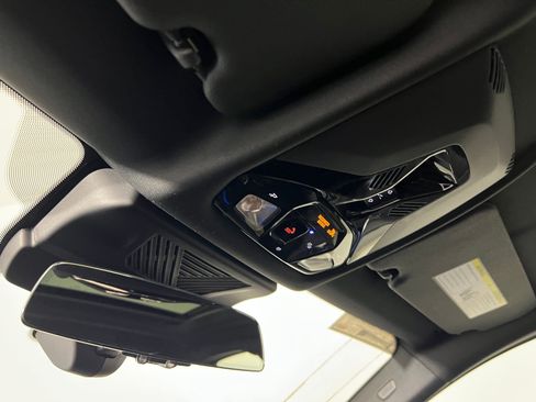 Used 2025 BMW 228i xDrive w/ Premium Package AWD/4WD image 19