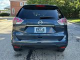 Used 2016 Nissan Rogue SV w/ SV Premium Package image 5