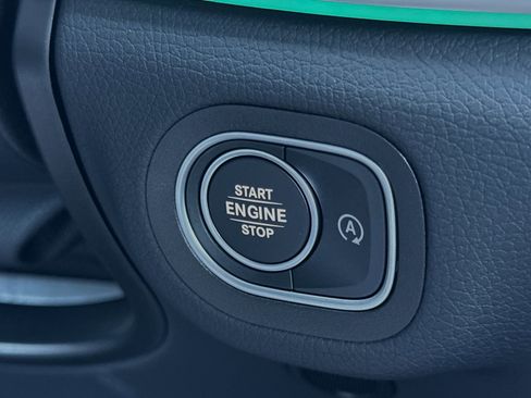 New 2025 Mercedes-Benz GLE 580 4MATIC image 23