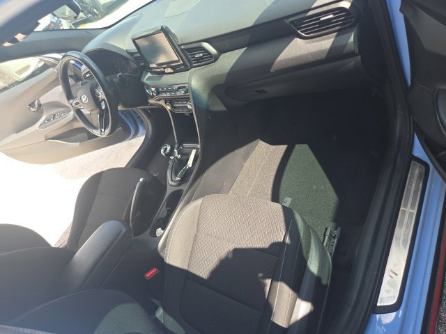 Used 2020 Hyundai Veloster N w/ Performance Package FWD image 19
