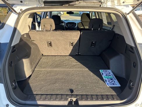 Used 2018 GMC Terrain SLE image 12