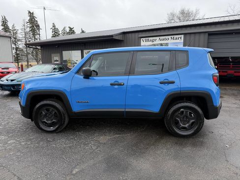 Used 2015 Jeep Renegade Sport w/ Power & Air Group image 2