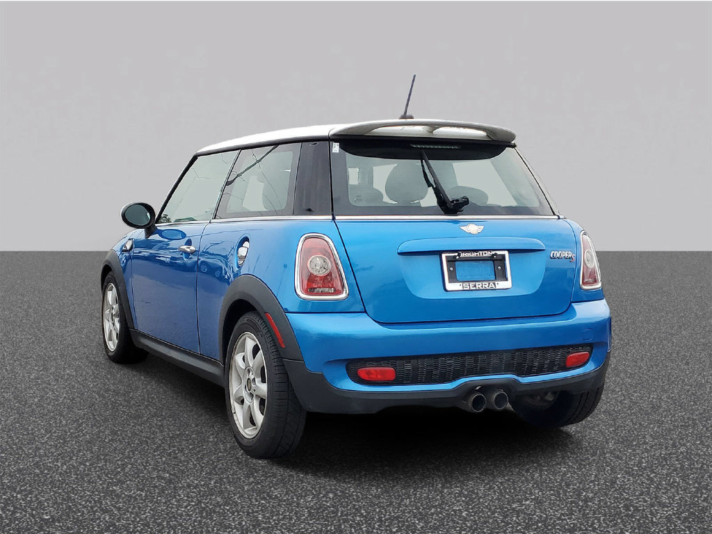 Used 2010 MINI Cooper S FWD image 2