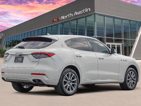 Used 2021 Maserati Levante S image 5