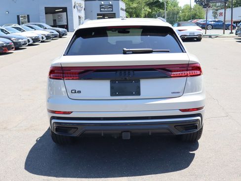 Used 2022 Audi Q8 Premium Plus w/ Premium Plus Package AWD/4WD image 6