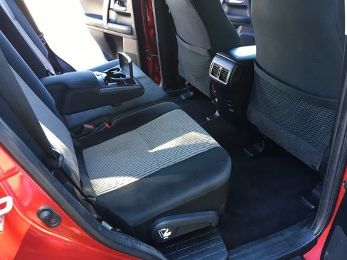 Used 2015 Toyota 4Runner SR5 AWD/4WD image 27