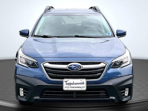 Used 2020 Subaru Outback Premium AWD/4WD image 2