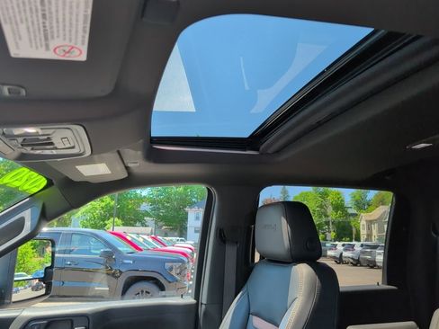 Used 2020 GMC Sierra 3500 AT4 w/ AT4 Premium Package AWD/4WD image 19