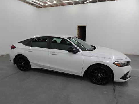 Certified 2024 Honda Civic Sport image 4