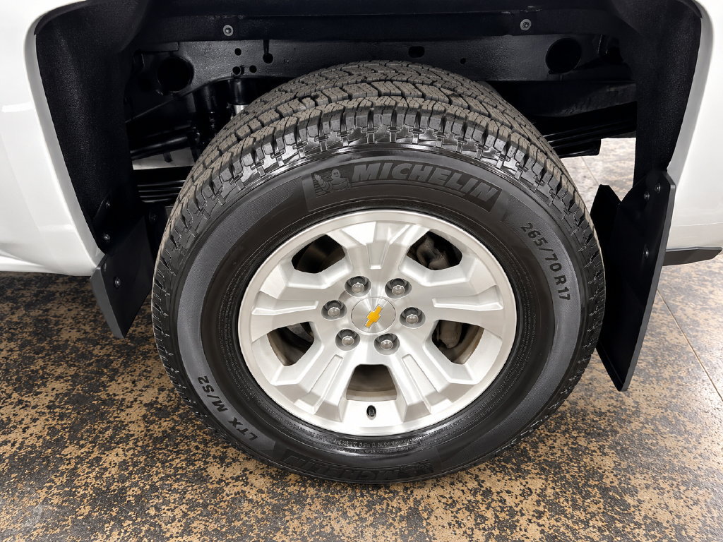 Used 2017 Chevrolet Silverado 1500 LT w/ All Star Edition AWD/4WD image 23