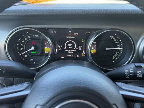 Used 2023 Jeep Wrangler Unlimited w/ Cold Weather Group AWD/4WD image 21