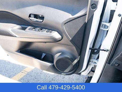 Used 2023 Nissan Kicks SV w/ Interior Electronics Package FWD image 27