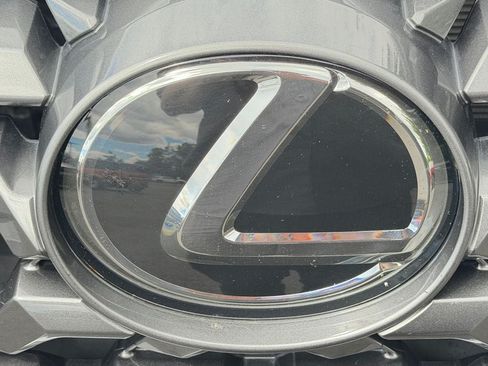Used 2022 Lexus GX 460 Premium w/ Accessory Package AWD/4WD image 34