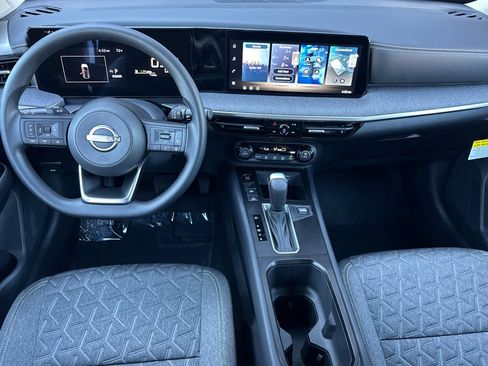 New 2026 Nissan Kicks SV image 15