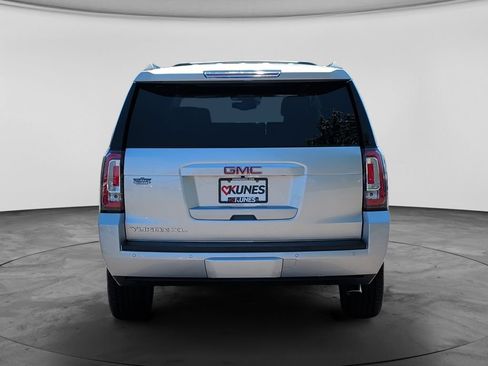 Used 2020 GMC Yukon XL SLT w/ Premium Edition AWD/4WD image 6