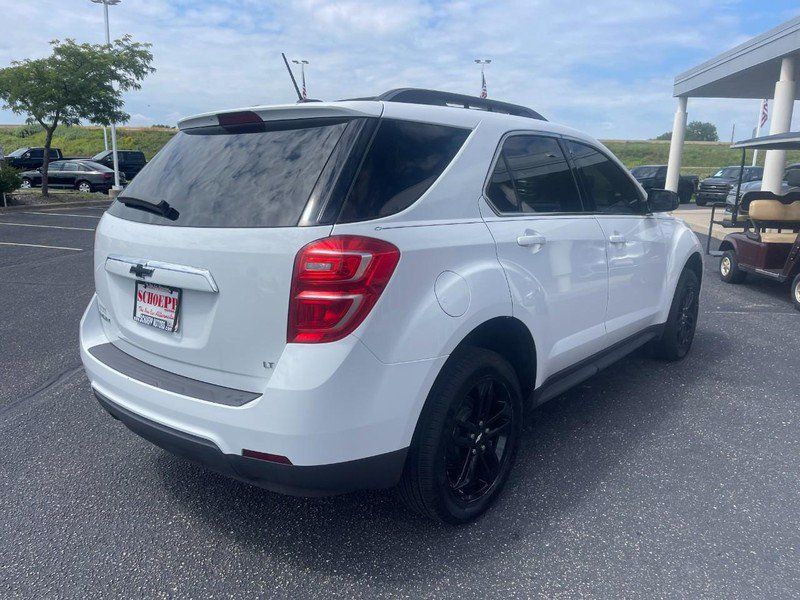 Used 2017 Chevrolet Equinox LT w/ Sport Edition FWD image 3