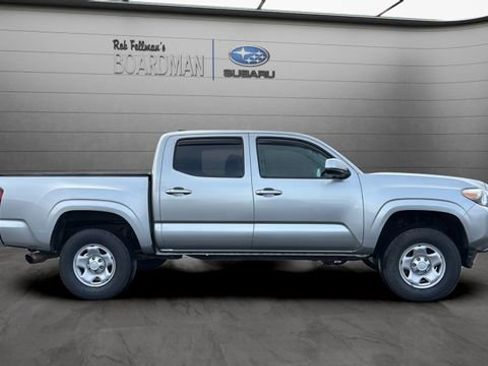 Used 2022 Toyota Tacoma SR AWD/4WD image 3