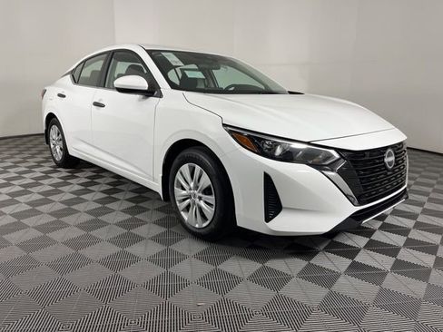 New 2025 Nissan Sentra S image 2