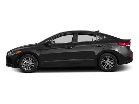 Used 2017 Hyundai Elantra SE FWD image 6