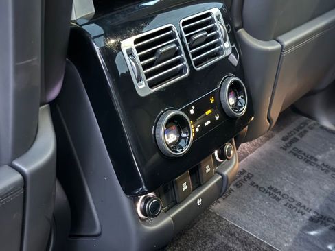 Used 2021 Land Rover Range Rover Westminster Edition image 19