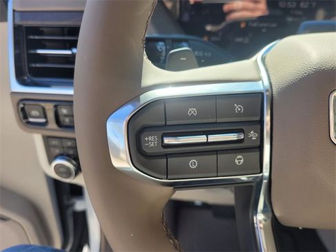 New 2026 GMC Yukon Denali w/ Denali Reserve Package image 31