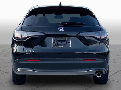 Used 2025 Honda HR-V Sport image 5