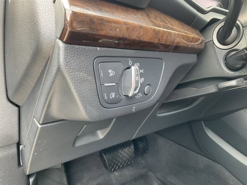 Used 2018 Audi Q5 2.0T Premium Plus w/ Premium Plus Package image 26