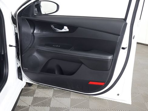 Used 2024 Kia Forte GT-Line w/ GT-Line Premium Package FWD image 26