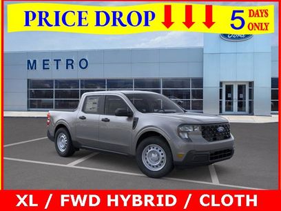 New 2025 Ford Maverick XL