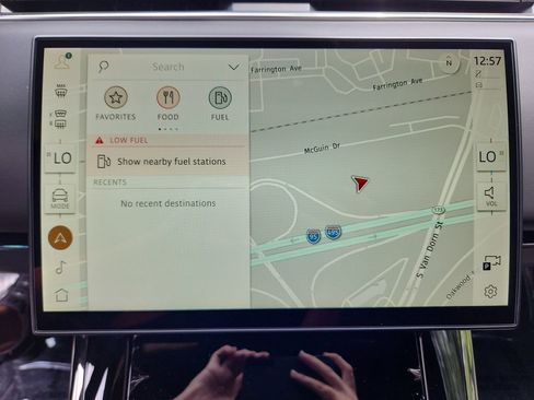 New 2025 Land Rover Range Rover Sport Dynamic SE image 21