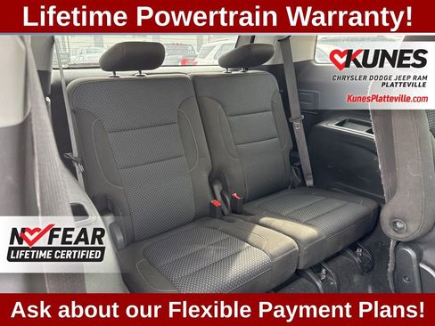 Used 2020 GMC Acadia SLE w/ Driver Convenience Package image 23