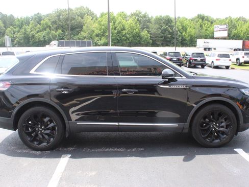Used 2021 Lincoln Nautilus Reserve w/ Cargo Utility Package AWD/4WD image 5