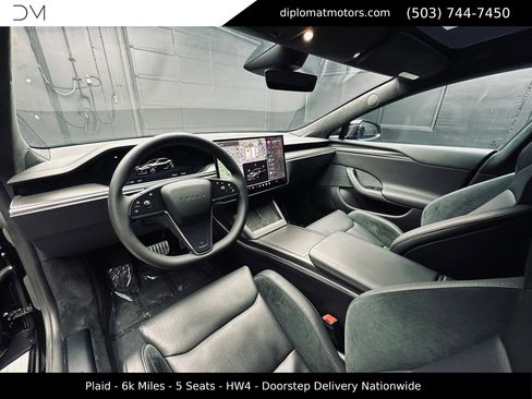 Used 2025 Tesla Model S Plaid AWD/4WD image 16