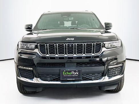 Used 2024 Jeep Grand Cherokee L Limited w/ Luxury Tech Group II image 2