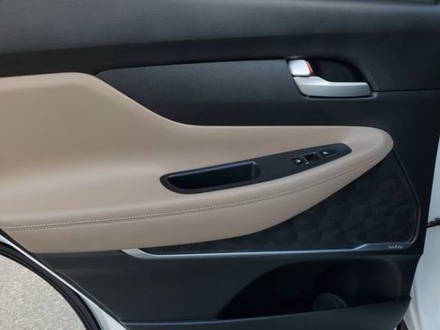 Used 2020 Hyundai Santa Fe Limited image 15