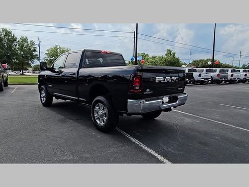 New 2025 RAM 2500 Big Horn image 28