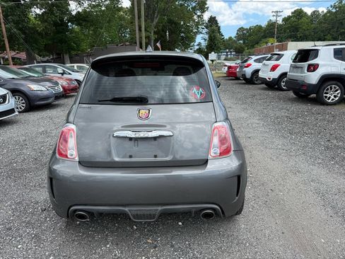 Used 2013 FIAT 500 Abarth w/ Beats Audio Pkg FWD image 8