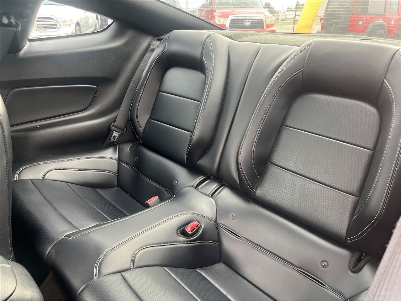 Used 2016 Ford Mustang GT Premium w/ GT Performance Package RWD image 10